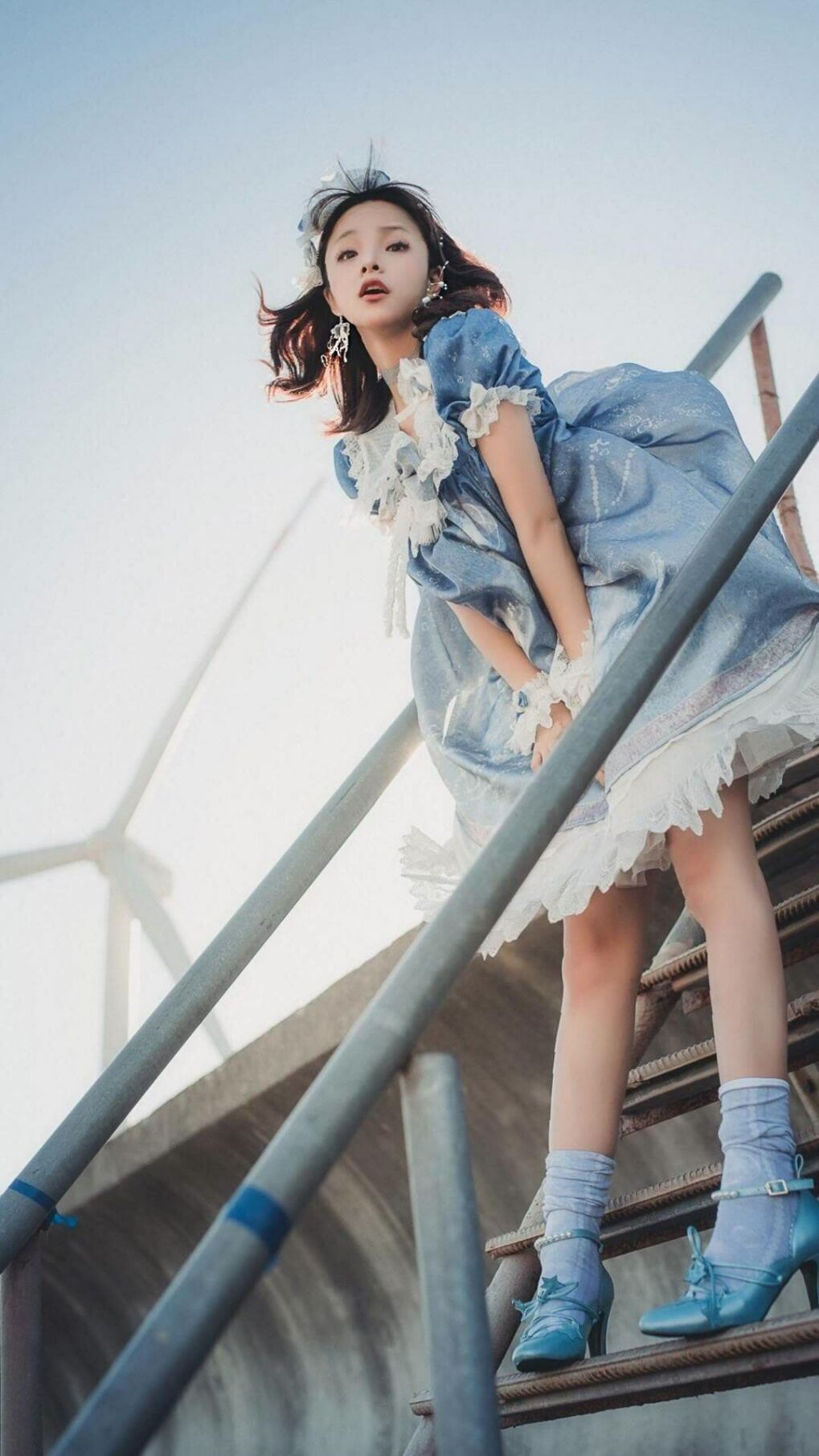 九游体验-“快艇冲浪赛：东三叉湖赛场成为速度与激情的巅峰对决”