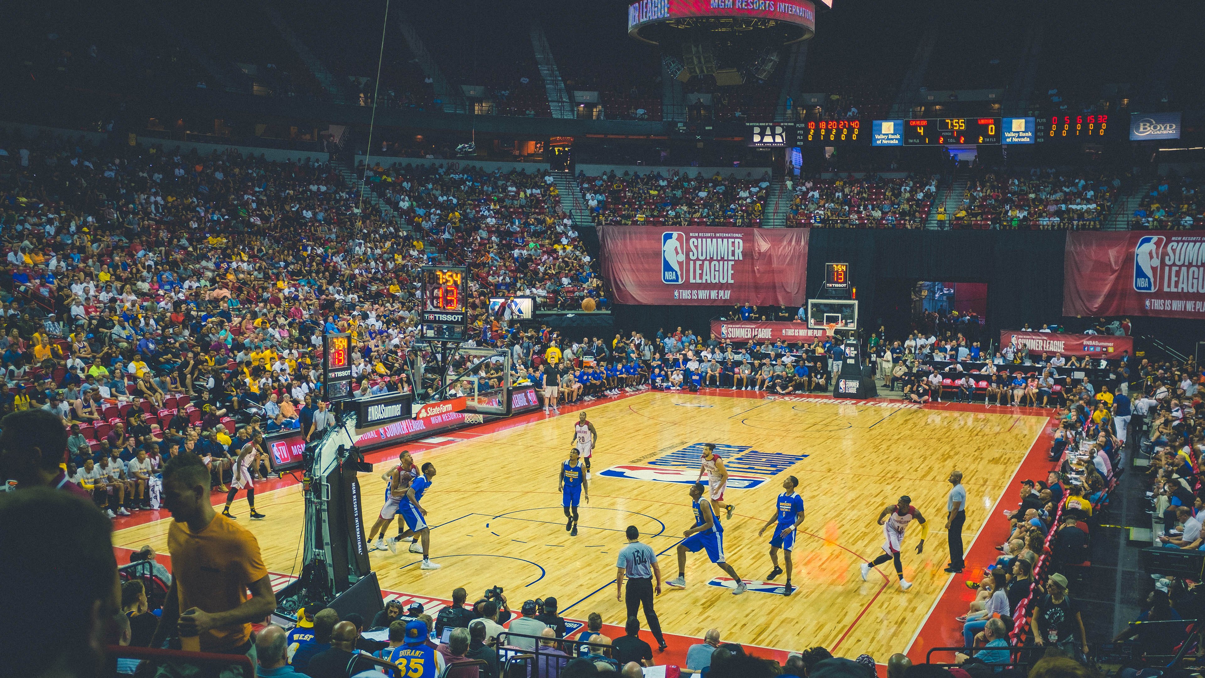 九游娱乐官网-【心态训练】比赛中保持专注力和稳定性的心理技巧，比赛如何调整心态